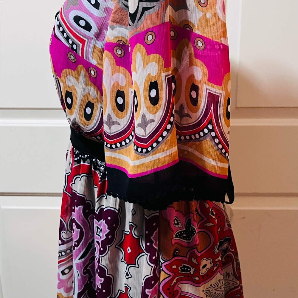 Chiffon Multi Color Top - Picture 2 of 9